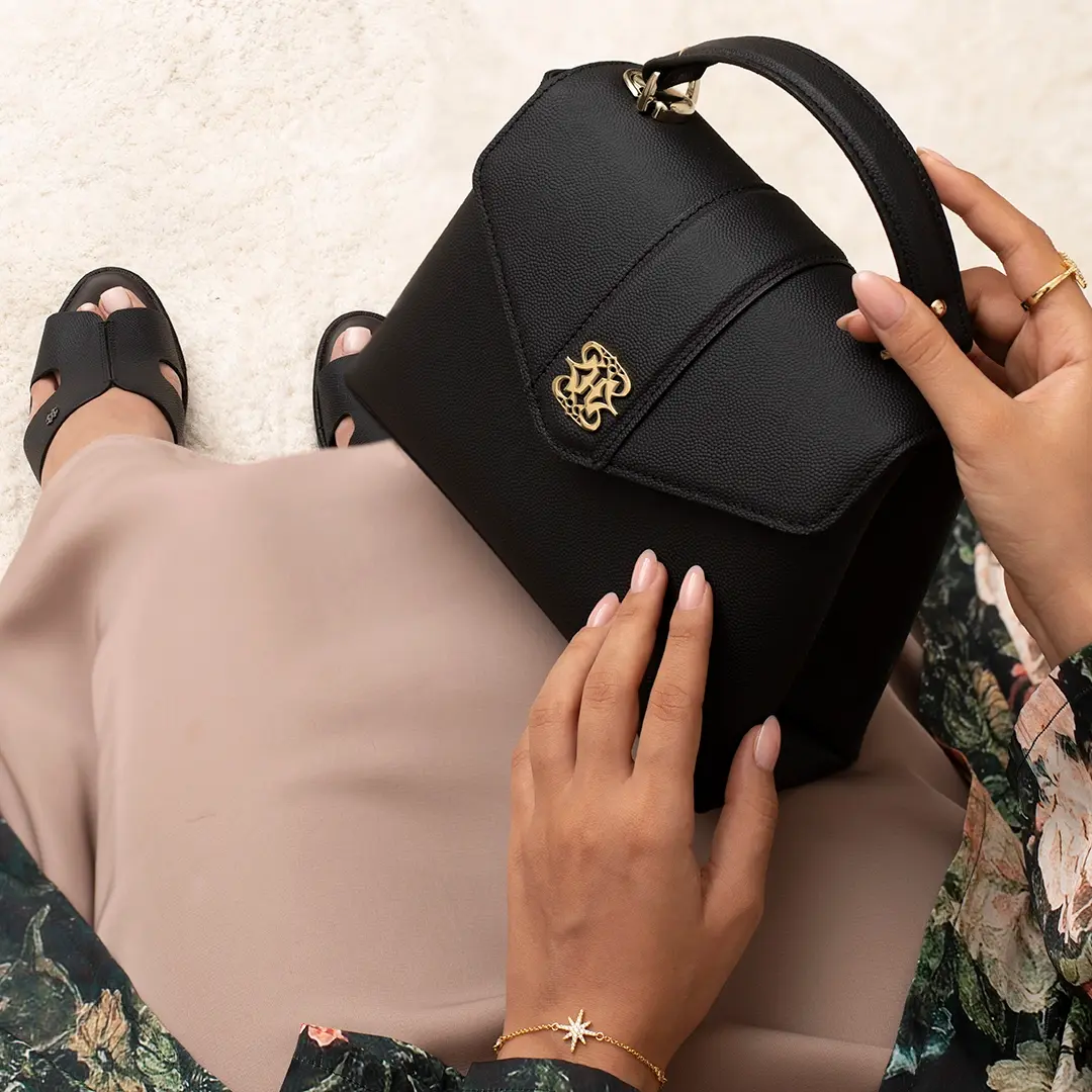 Leather Handbags for Ladies